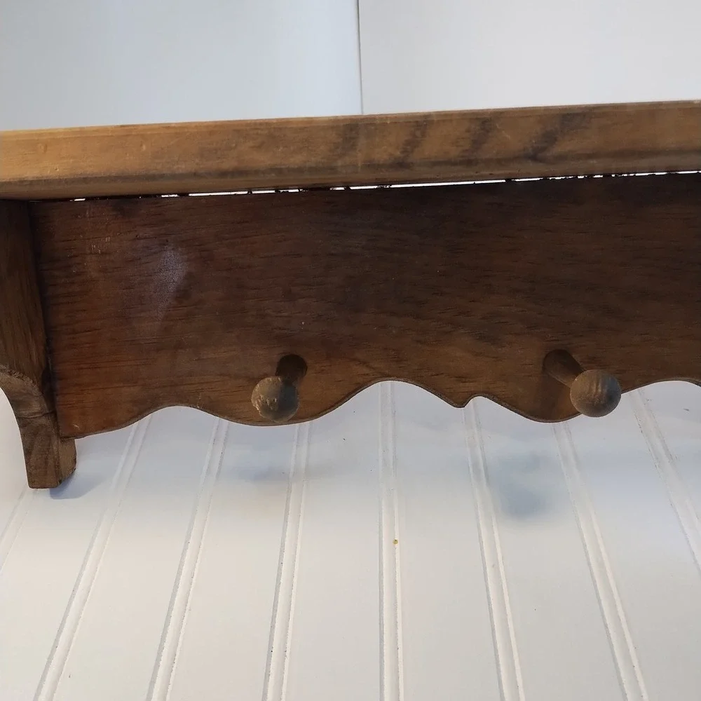 Vintage Wood Wall Shelf Scalloped Gingerbread Cutout 4 Peg Coat Rack Brown 48